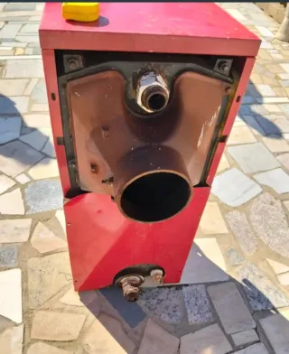 Caldera de carbón Ferroli NM 30