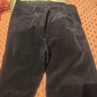 Pantalón de pana negro