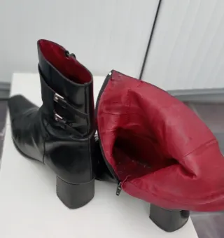 Botines de piel negros mujer.