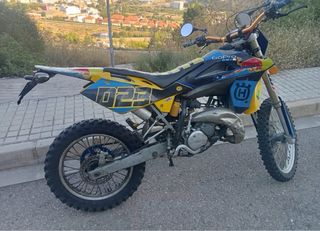 Husqvarna WR 125 Matriculada