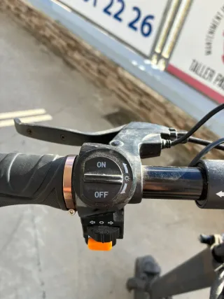 Patinete eléctrico grande sin batería