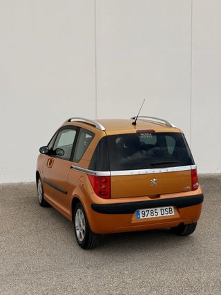Peugeot 1007 2005