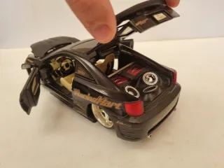 Toyota Celica escala 1:18 Jada Toys