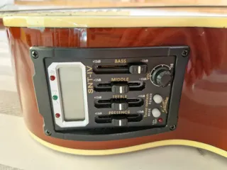 Guitarra Electroacústica+Funda