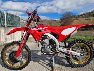 Honda CRF 450 2023