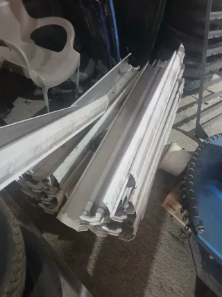 Lote de tubos fluorescentes