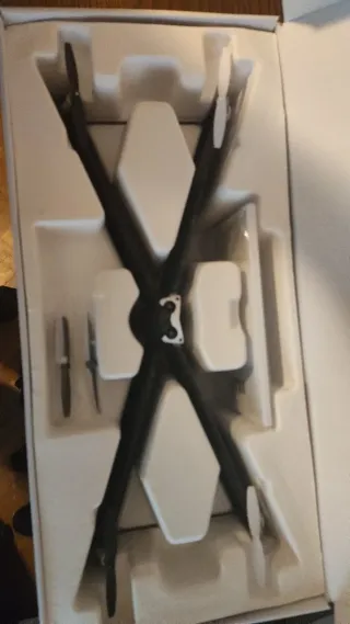 Parrot Swing Drone con Flypad