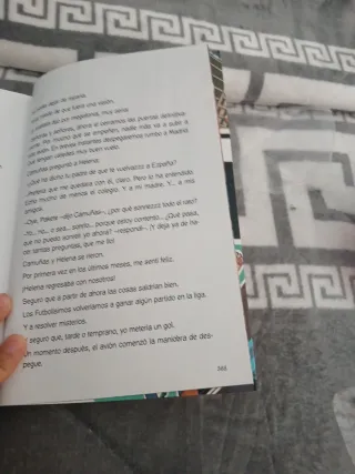 Los Futbolísimos 12: El misterio del obelisco m...