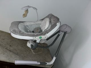 Mecedora electrónica bebé nueva