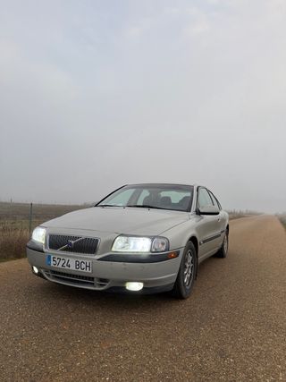 Volvo S80 2000