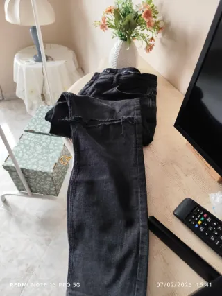 Jeans Lee neri strappati taglia 48/50