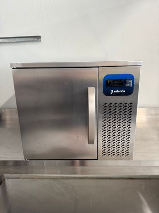 Abatidor de Temperatura EDENOX 3 Bandejas