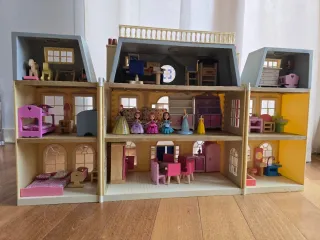 Casa de Muñecas Estilo Mansión Victoriana