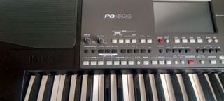 Teclado Korg PA600 - Excelente Estado