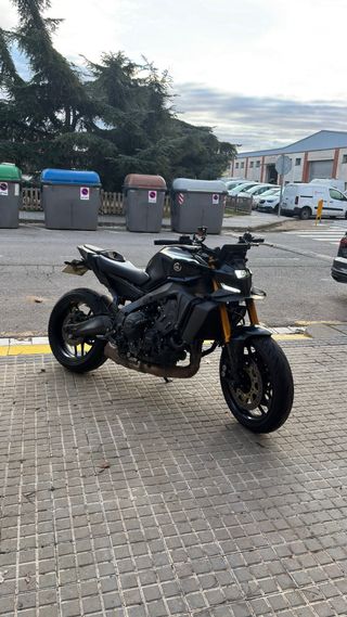 Yamaha MT-09 A2 130cv
