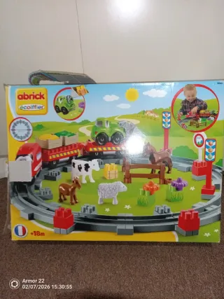 Set Treno Fattoria Abrick Écoiffier