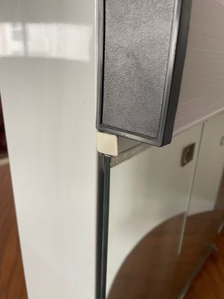 Mueble de baño con espejo y luz – estilo retro