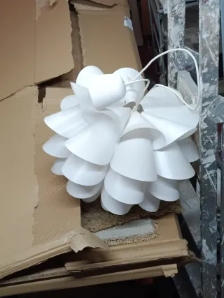 Lámpara colgante de papel blanca ikea