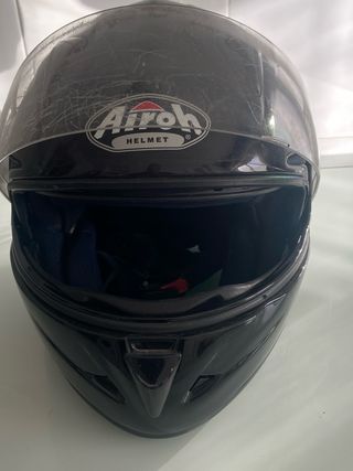 Casco Airoh Negro