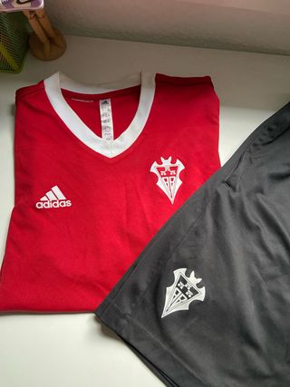 Conjunto Albacete Adidas 24-25 Talla 13-14 Años