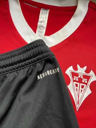Conjunto Albacete Adidas 24-25 Talla 13-14 Años