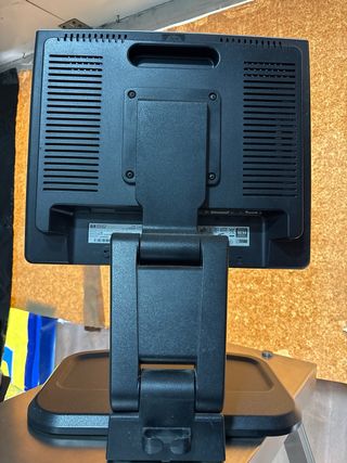 Monitor HP 1740 Plata