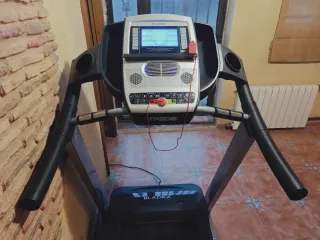 Cinta de correr Bladez TR202i