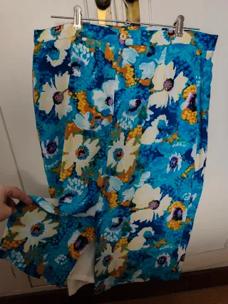 Conjunto Xania Blusa y Falda Talla 50