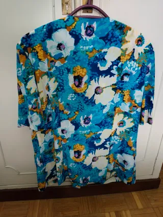 Conjunto Xania Blusa y Falda Talla 50