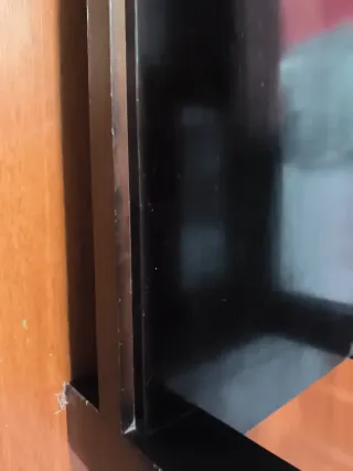 Mesa de centro de madera y cristal