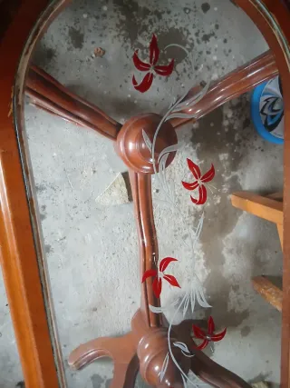 Tavolo da centro in legno e vetro