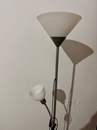 Lámpara de pie doble luz