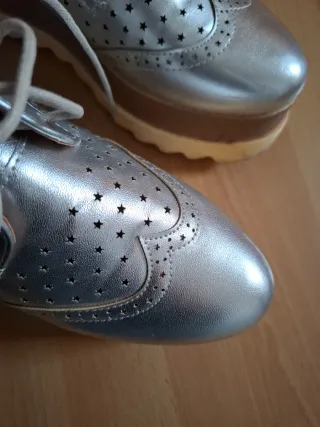 Zapatos plataforma fantasia plateados talla 41