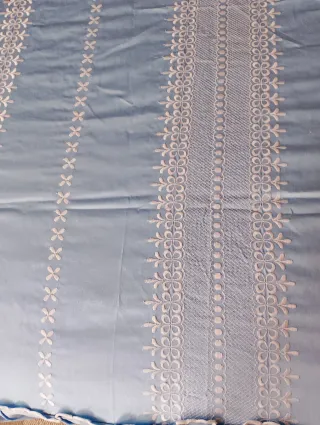 Sobrecama azul y blanco 135cm