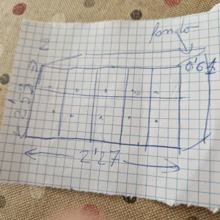 Armario de madera con puertas