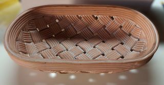 Paniere in terracotta con omaggio