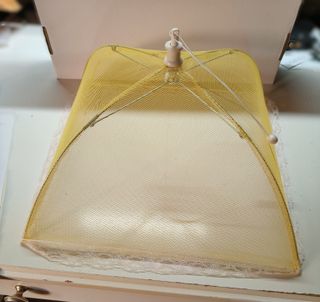 Paniere in terracotta con omaggio