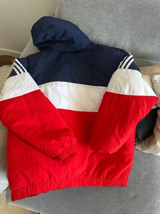 Chaqueta Adidas Tricolor con Capucha