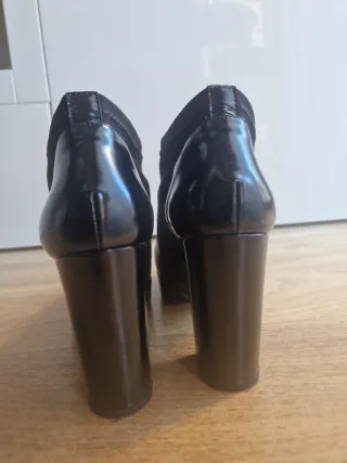 Botines negros plataforma tacón talla 39