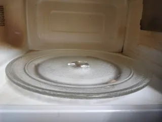 Microondas Orbegozo White Class