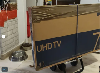 Samsung TV UHD 40 Seminueva