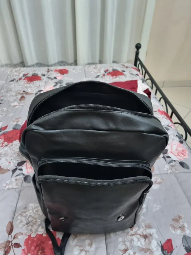 Zaino uomo elegante porta PC