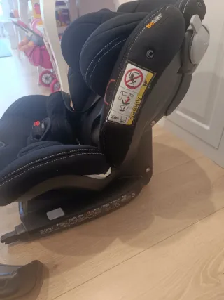 Besafe Izi Combi x4 Isofix + funda