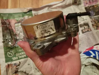 Bomba de  freno de vacío gasoil hdi