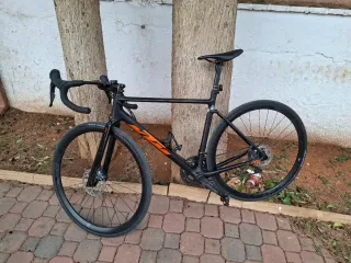 Bicicleta KTM Revelator Alto Sonic 2022