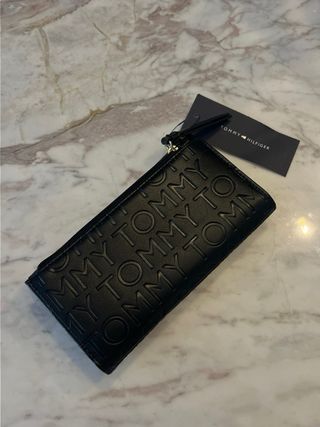 Cartera wallet Tommy Hilfiger Negra