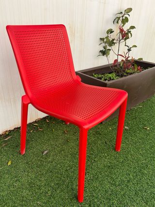 Silla de Exterior Rojas Modelo Beetka