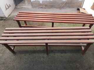 Bancos de madera