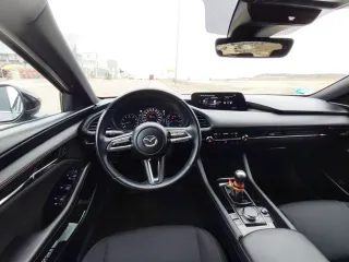 Mazda 3 2023