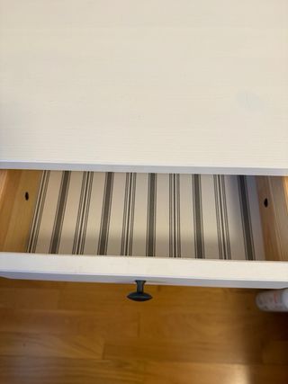 Mesa de noche Hemnes blanca Ikea
